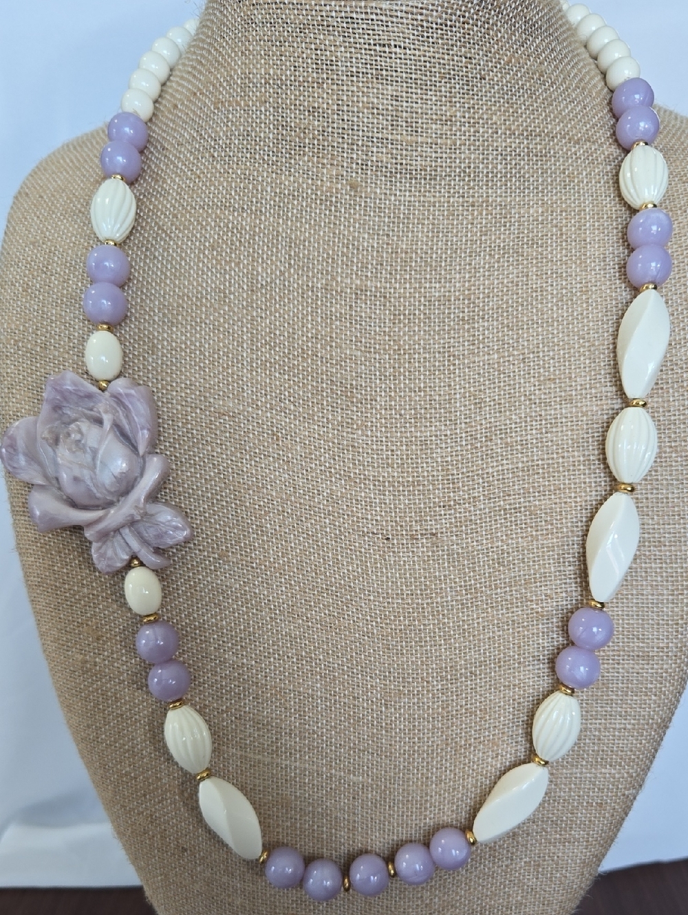 Vintage Lavender Floral Bead Necklace – Women Jewelry